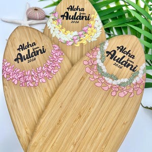 Tabla de surf de bambú Aulani para firmas de personajes, diseño personalizado de lei hawaiano