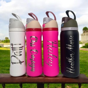 32oz Owala FreeSip Insulated Water Bottles | Laser Engraved BPA-Free Bottle | Personalized Stainless Steel Bottle, Christmas Gift.