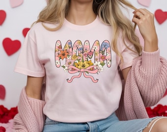 Camisa floral con lazo para mamá, sudadera vintage con capucha para mamá con flores silvestres, regalo para el Día de la Madre con estilo cottagecore, linda camiseta rosa con gráfico para mamá