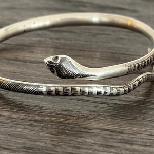 Niello Snake Bracelet – Antique Hallmarked Silver Serpent Bangle (1920s) 2.5in (6.4cm) image 2