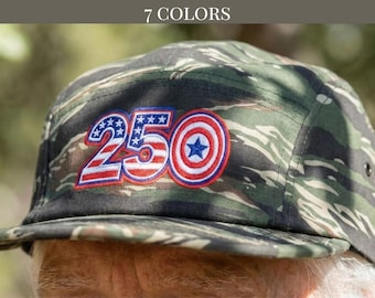 250 Years USA Hat Patriotic Dad Cap, rood wit blauw borduursel (verstelbare pasvorm, katoen, antieke koperen gesp)