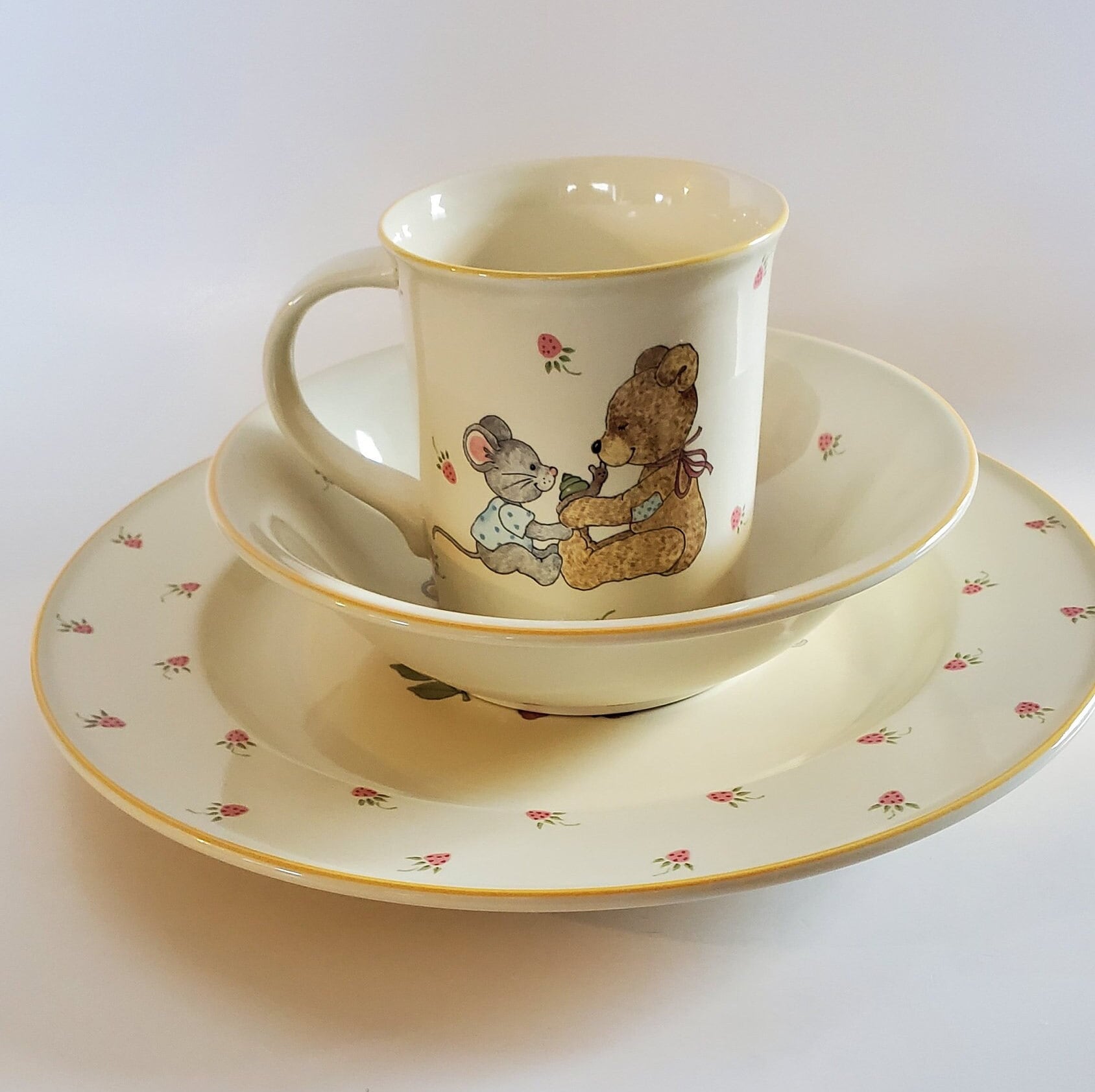 Kids top christmas dinnerware