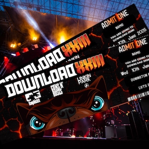 Könnte beinhalten: Zwei Tickets für das Download XXI Musikfestival mit Guns N' Roses und Linkin Park. Die Tickets haben ein schwarz-oranges Design mit einer Hunde-Grafik und dem Text "ADMIT ONE". Die Veranstaltung findet am 10. Juni 2026 im Donington Park statt.