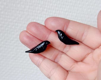 Handmade Mini Raven Earrings • Polymer Clay Crow • Raven • Corneille • Nature Jewelry • original design • ear clips • bird earrings
