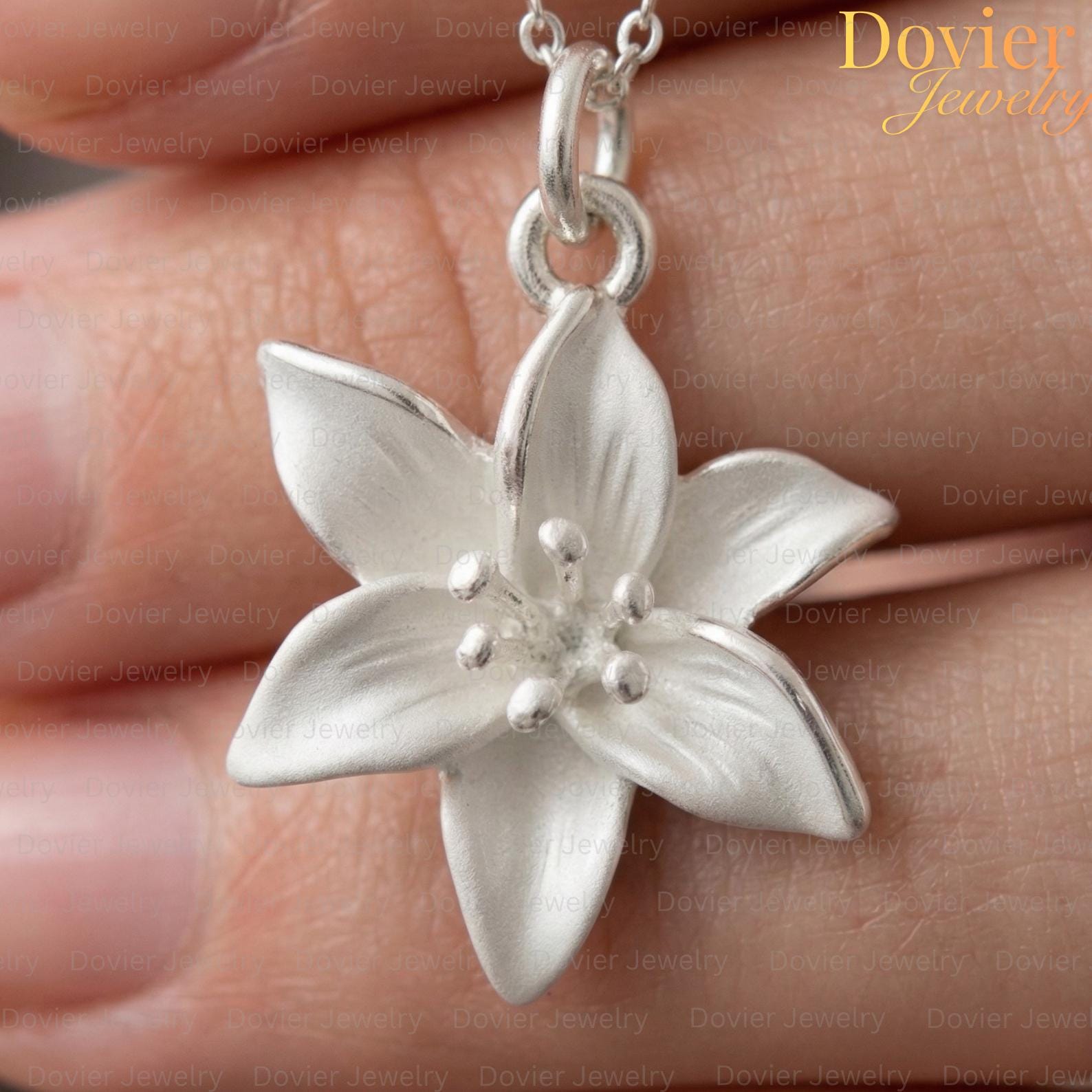 Lily Necklace - Etsy Canada