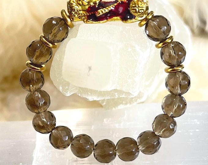 Faceted Smoky Quartz Pixiu Bracelet 10mm – Gold Plated Piyao Wealth, Protection & Grounding Talisman, Feng Shui Jewelry