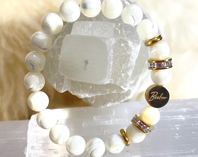 Mother of Pearl 8mm Beaded Luxury Bracelet with Rhinestone Accents – Elegant Elastic Stretch Jewelry for Women