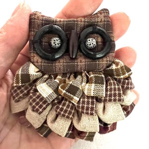 Owl Brooch, Owl Pin Brooch, Fabric Owl Brooch, Handmade Fabric Owl Brooch, Thanks giving Brooch, Autumn Brown Brooch, Fall Brooch