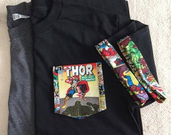 Camiseta con mangas enrollables y bolsillo