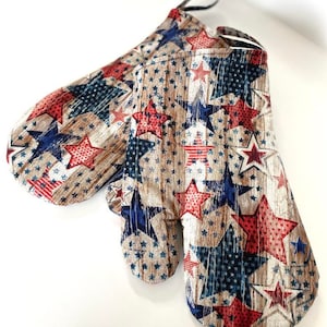 Star Oven Mitt Set, 4th of July oven mitt, patriotic oven mitts, insulated Oven Mitts,  Kitchen mitts/Pot holder, Housewarming gift