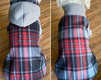 Small breed Dogs Sweater. Red/Black Brad Plaid Fleece Hooded Sweater. Red/Black Brad Plaid Fleece dog sweater.(Pls Double Check the Size)