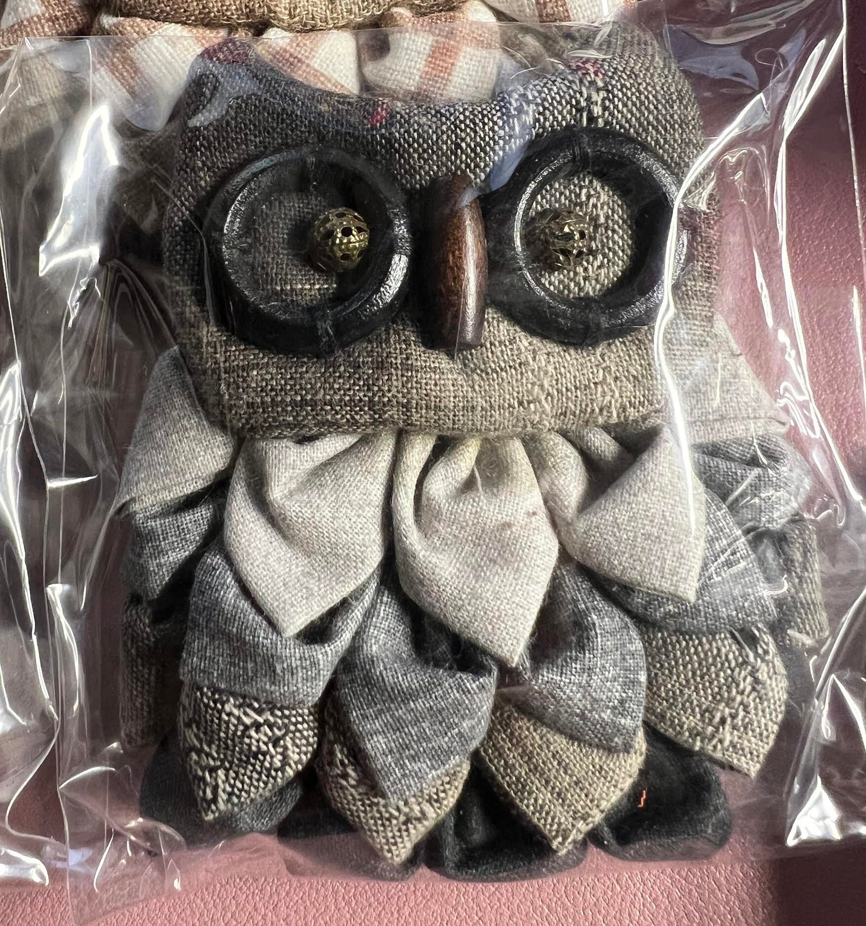 Handmade Owl brooch. Owl pin brooches, Handmade Quilted Owl Brooch, Quilted Owl, Fabric Owl pin broo