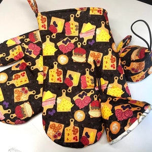 Oven mitt and pot holders, Cooking Time Oven Mitt, Pot Holder sets, Cooking Time Kitchen Oven mitts, Triangle Mini pot holder