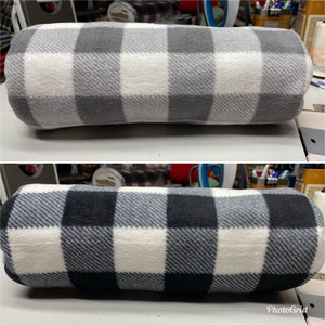 Buffalo Plaid Hand Muff. Sherpa lining Hand Muffs, Black and White Buffalo Plaid hand warmer. Hand Warmer with Sherpa Fleece lining image 2