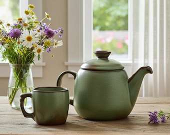 Frankoma Prairie Green Teapot 61 with Plainsman Mug