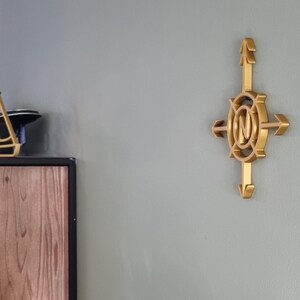 Gold Compass Wall Art - Gouden Kompas Wanddecoratie - Modern Compass Rose - Nautical Home Decor - Maritiem Cadeau - 3D Printed Sailing Art