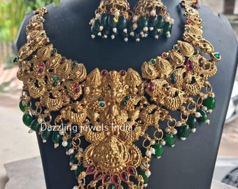 Conjunto de joyas de estilo templo del sur de la India, chapado en oro, tipo gargantilla/joyería de boda/collar con pendientes.