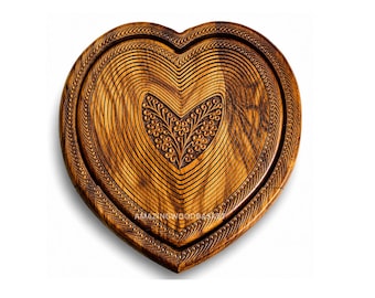 Collapsible Wood basket 14" Heart Shape