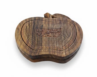 Collapsible wood basket 12" Apple Shape