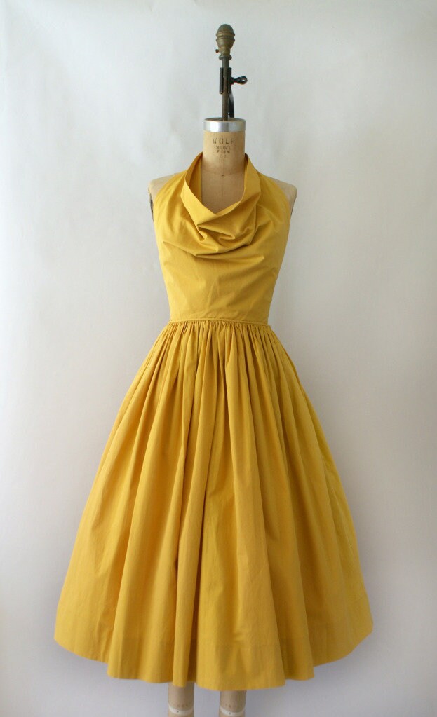 1950's halter draped neck Clair McCardell sunny dress sewing pattern. Very flattering circle skirt.