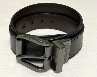Cinturón de cuero remachado original Levi Strauss para hombre, reversible, negro/marrón, talla 42/105