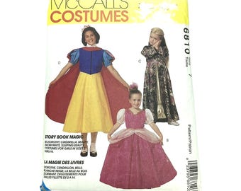 Vtg 1993 McCall’s Costumes Pattern 6810 Cinderella Snow White Girls Size 7