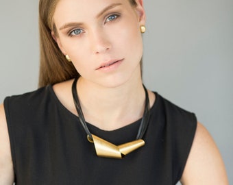 Gold Statement Necklace, Gold and Black Necklace, Unique Necklace, Urban Necklace, Statement Necklace, Gold Fashion Necklace, Gold Necklace