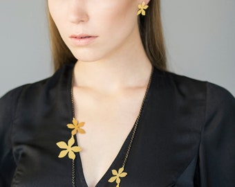 Gold Jewelry Set, Earrings and Necklace Set Gold, Floral Gold Necklace, Gold Flower Earrings, Modern Jewelry Set, Earrings Necklace Set, Set