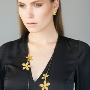 Gold Jewelry Set, Earrings and Necklace Set Gold, Floral Gold Necklace, Gold Flower Earrings, Modern Jewelry Set, Earrings Necklace Set, Set image 1