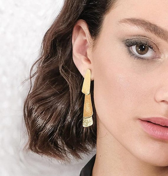 Long Geometric Dangle Clip On Earring, Gold Dangle Earring Clips, Rectangle Clip-On Earrings, Modern Gold Earring Clips for Women