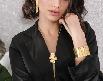 Geometric Gold Necklace, Gold Tassel Necklace, Gold Y Necklace, Geometric Tassel Necklace, Multistrand Gold Necklace, Geometric Y Necklace