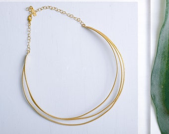 Gold Wire Necklace, Unique Gold Necklace, Minimalist Jewelry, Short Wire Necklace, Minimal Gold Necklace, Modern Statement Necklace, Unique