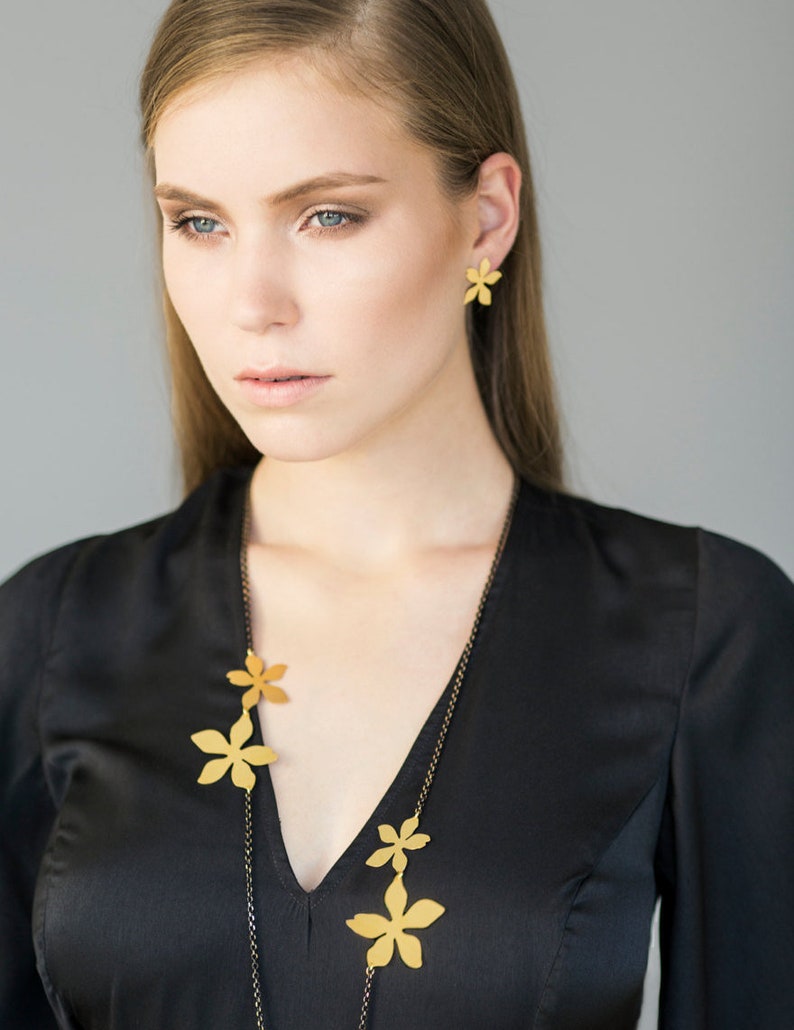 Gold Jewelry Set, Earrings and Necklace Set Gold, Floral Gold Necklace, Gold Flower Earrings, Modern Jewelry Set, Earrings Necklace Set, Set image 1