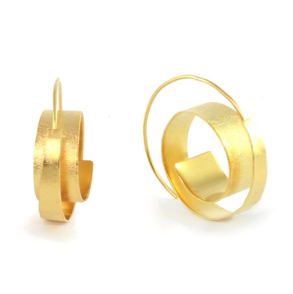Gold Statement Earring, Spiral Gold Earrings, Bohemian Jewelry, Unique Earrings for Women, Gold Earrings, Small Statement Earring, Geometric