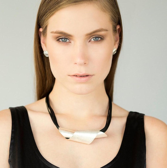 Statement Jewelry Set in Silver, Abstract Spiral Necklace and Matching Earrings, Chic Jewelry Set for Women, Statement Piece Necklace