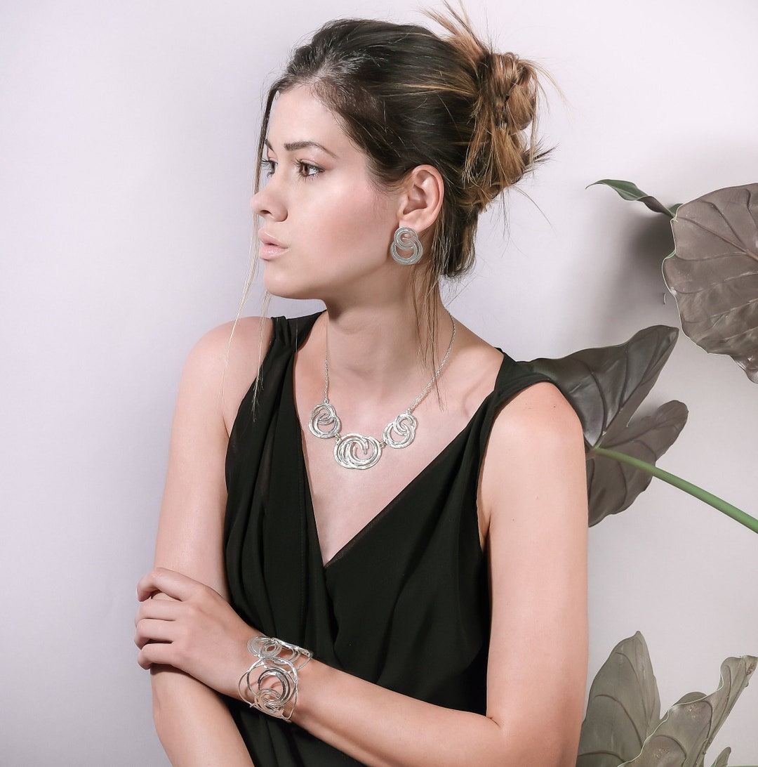 Timeless Complete Jewelry Set, Silver Jewelry Set, Unique and Modern