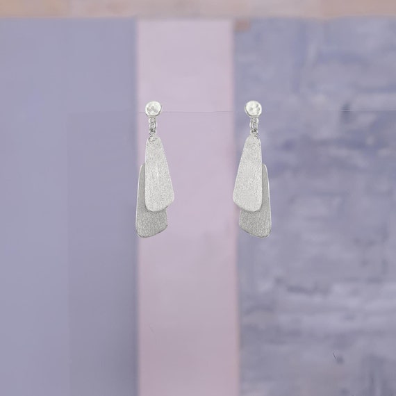 Silver Geometric Stud Earrings, Dangling Silver Earrings, Chic and Modern Earrings in Silver, Long Stud Earrings, Dangle Stud Silver Earring