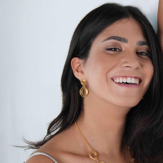 Geometric Gold Dangle Earrings, Modern Gold Stud Drop Earrings, Gold Circles Dangling Earrings, Minimal Dangling Gold Stud Earrings