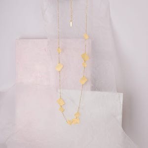 Colar de camadas moderno, colar longo e delicado de corrente de ouro, colar chique de ouro assimétrico, colar de ouro para o dia a dia, colar de ouro da moda