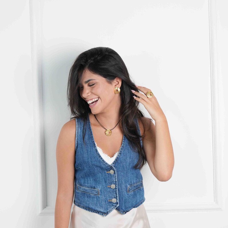 Sophisticated and Modern Jewelry Set for Women, Ring With Earrings and