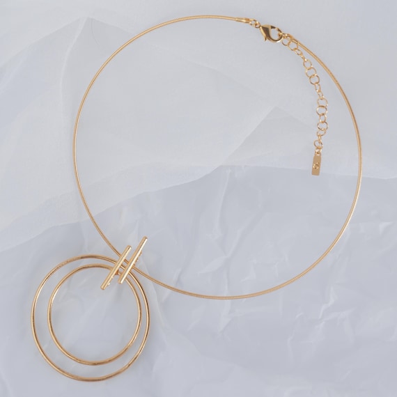 Geometric Gold Choker, Gold Circles Choker Necklace, Light and Airy Statement Necklace for Women, Geometric Modern Choker, Hoop Choker
