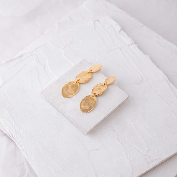 Cascading Gold Coin Earrings, Chandelier Gold Coin Stud Earrings, Dangling Gold Post Earrings, Golden Dangle Stud Earrings, Modern Boho Stud