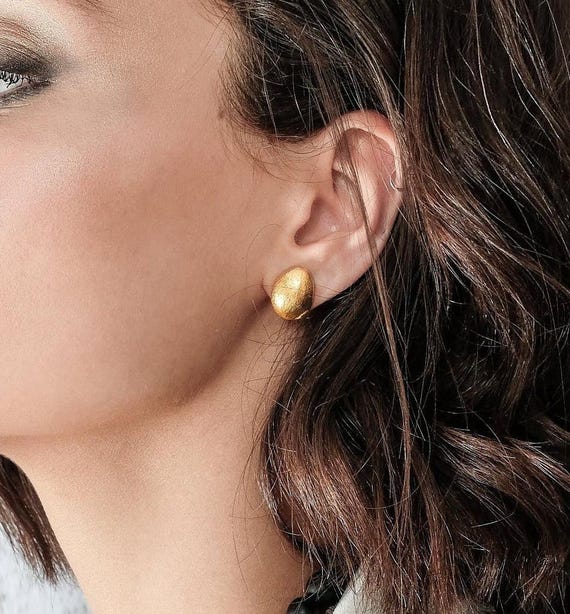 Gold Stud Earring, Gold Earring, Gold Post Earring, Textured Stud Earring, Textured Post Earring, Gold Round Earring, Small Post Earring