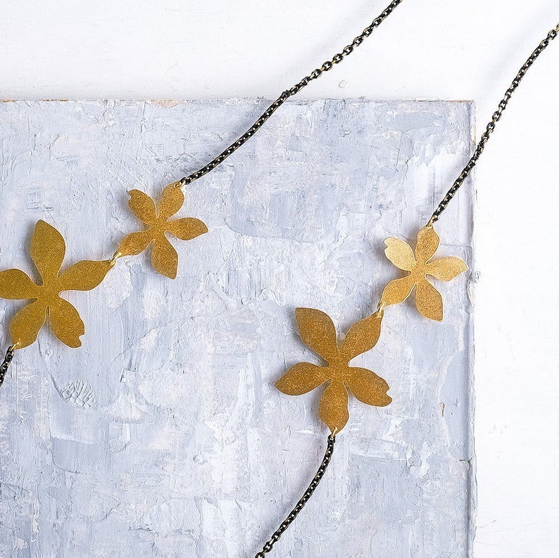 Gold Jewelry Set, Earrings and Necklace Set Gold, Floral Gold Necklace, Gold Flower Earrings, Modern Jewelry Set, Earrings Necklace Set, Set image 4