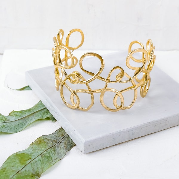 Gold Bracelet Cuff, Gold Boho Bracelet, Swirl Gold Bracelet, Gold Swirl Cuff, Delicate Gold Wire Bracelet,  Wide Gold Cuff, Boho Gold Cuff