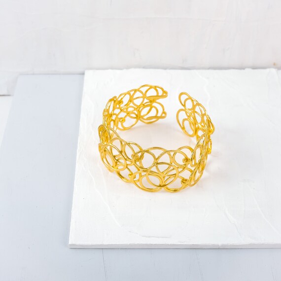 Gorgeous Statement Gold Bracelet, Statement Gold Bracelet, Statement Gold Circles Bracelet, Gold Wedding Bracelet, Gold Bridal Bracelet