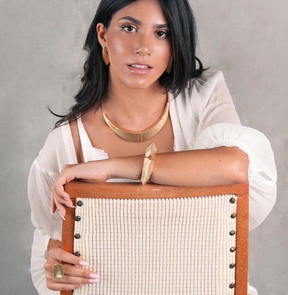 Statement Gold Choker Necklace, Unique Minimal Geometric Golden Choker, Modern Short Gold Bib Necklace, Gold Gladiator Collar Necklace