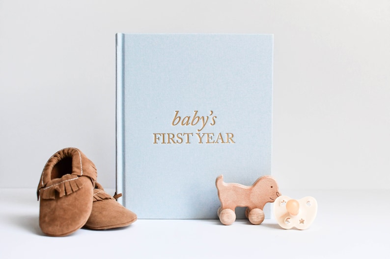 Baby Memory Book & Photo Album by Duncan & Stone | Baby Shower Gift for New Mom | Boy or Girl Milestone Scrapbook for Expecting Mom | First Year Journal for New Baby | Personalized Baby Book and Photo Album | Perfect Mom to Be Gift | Memory Journal