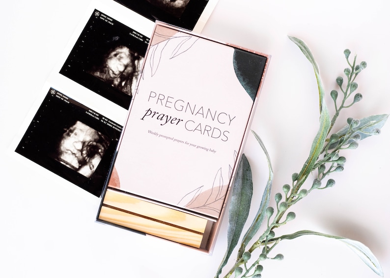 Pregnancy Prayer Cards: Weekly Faith Prompts (Gender Neutral, Printed Set) Watercolor