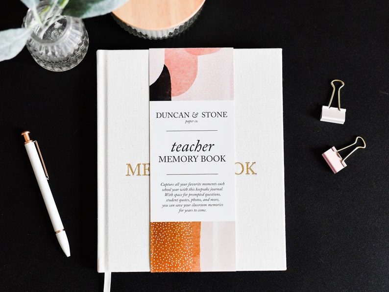 Teacher Memory Book & Keepsake Journal: Thank You Gift for Teacher | Scrapbook and Photo Album | End of Year Teacher Appreciation | Personalized Teacher Diary | Teacher Scrapbook Made to Last | Perfect Memory Keepsake | Gift for Teacher